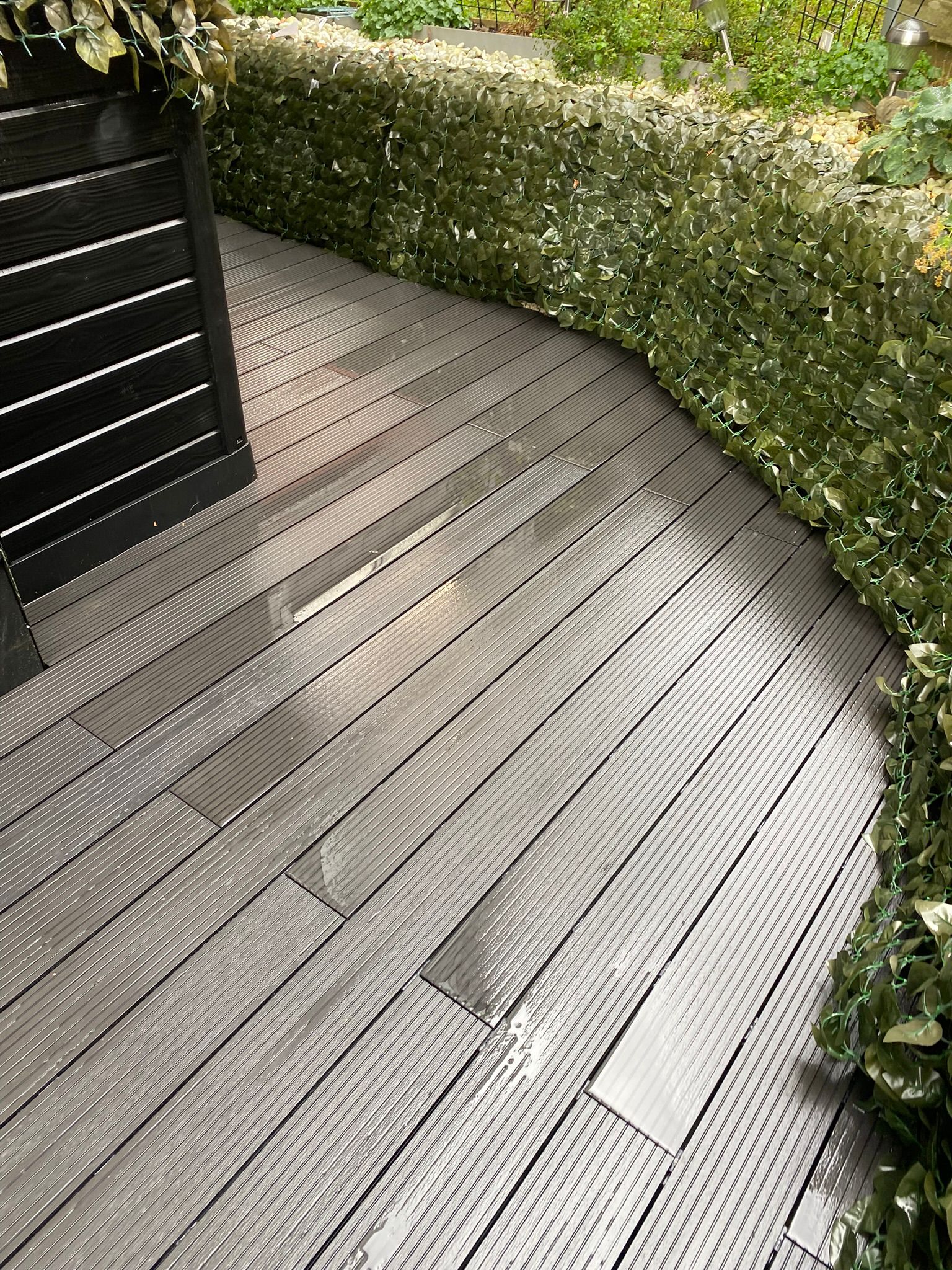 Fertiggestellter Terrassenbereich nach kleinen Handwerksarbeiten